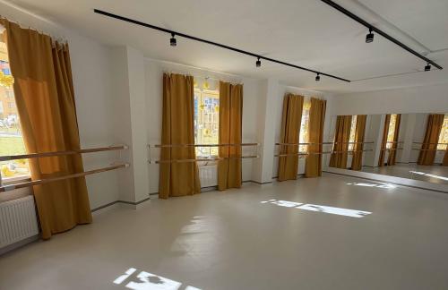 Пилатес, растяжка, хореография за 20р в "Levita" в Гродно